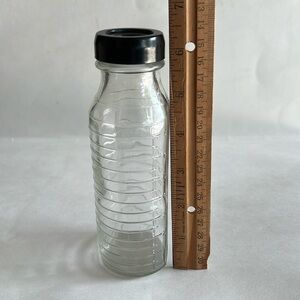 Stork glass baby bottle 8 oz no 14 53 on bottom